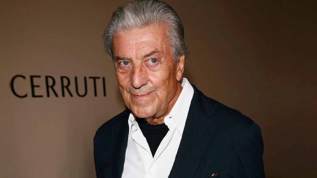 Adiós a Nino Cerruti, el sastre italiano que arrasó en el cine